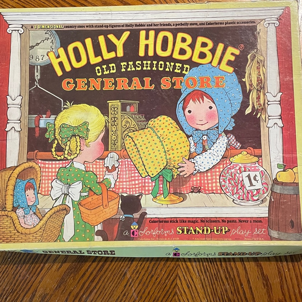Holly Hobbie Old Fashioned General Store Colorforms Play Set 1978